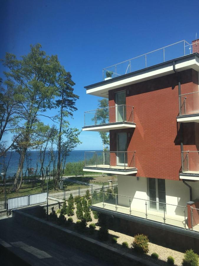 Apartament Nadmorski Z Basenem Klifowa Ревал Екстериор снимка